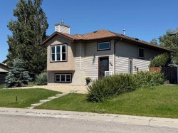 1004 13 Street SEHigh River, AB T1V 1L4
