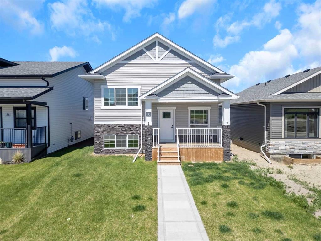 9 Ian Way, Sylvan Lake, AB - Outdoor With Deck Patio Veranda