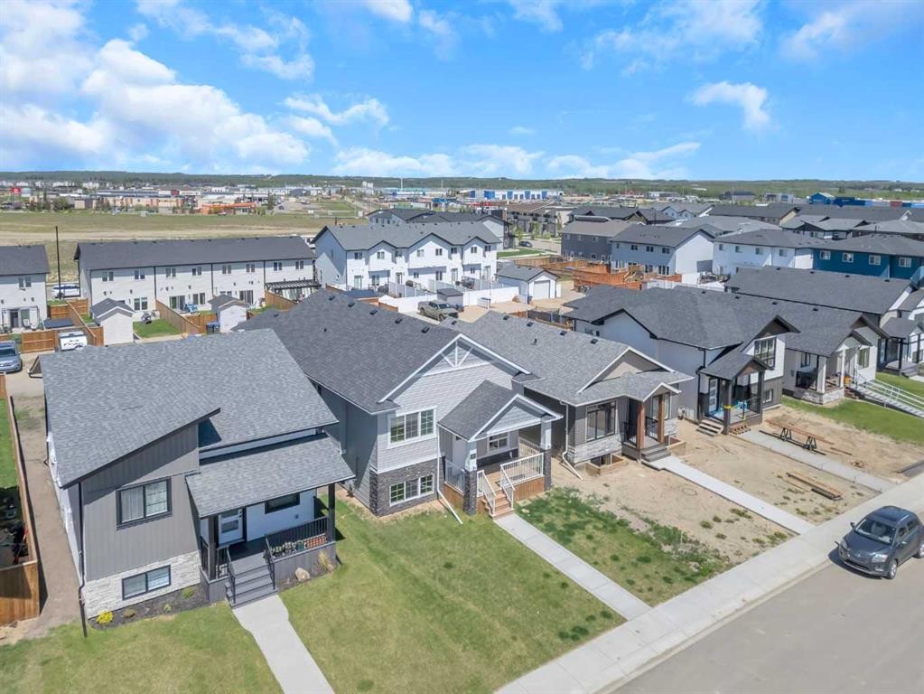 9 Ian Way, Sylvan Lake, AB - Outdoor