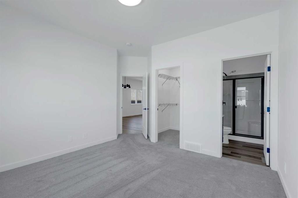 9 Ian Way, Sylvan Lake, AB - Indoor Photo Showing Other Room
