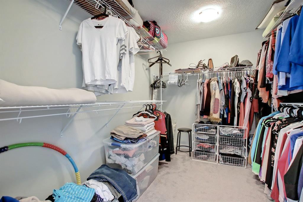 649 Marina Drive, Chestermere, AB