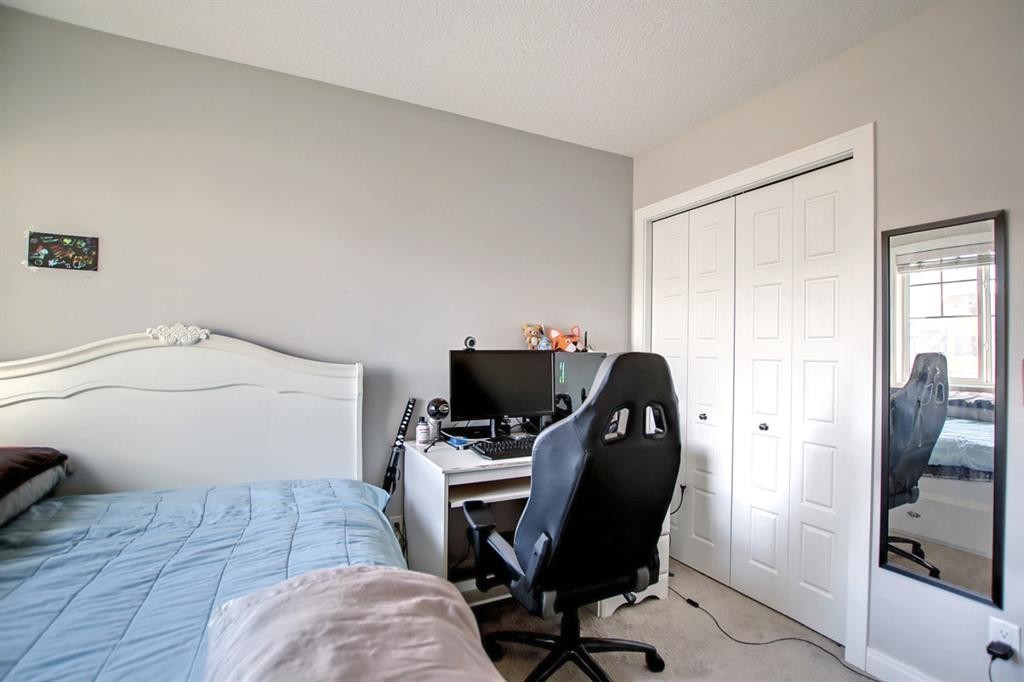649 Marina Drive, Chestermere, AB