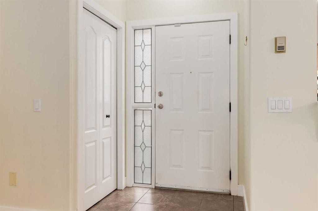 107 Patterson View Sw, Calgary, AB