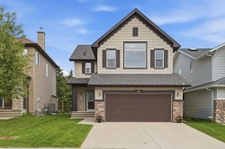18 Drake Landing Crescent Okotoks, AB T1S 0C1