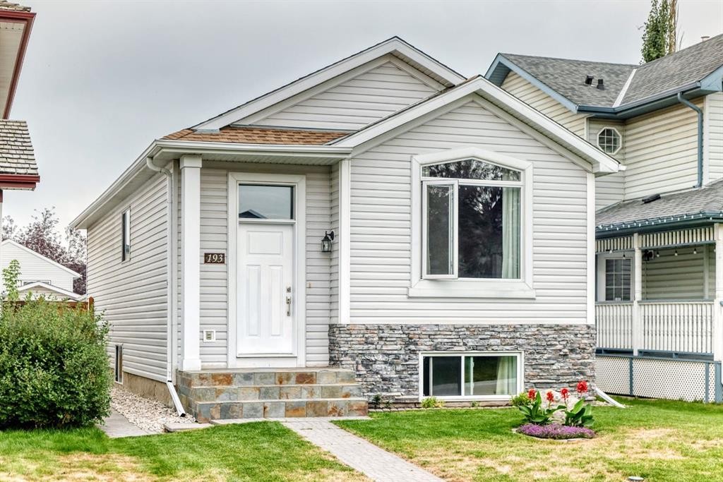 193 Mt Aberdeen Circle Se, Calgary, AB