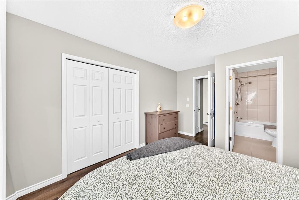 193 Mt Aberdeen Circle Se, Calgary, AB
