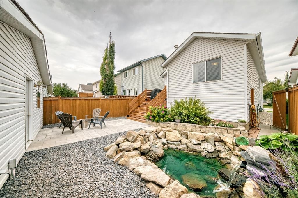193 Mt Aberdeen Circle Se, Calgary, AB