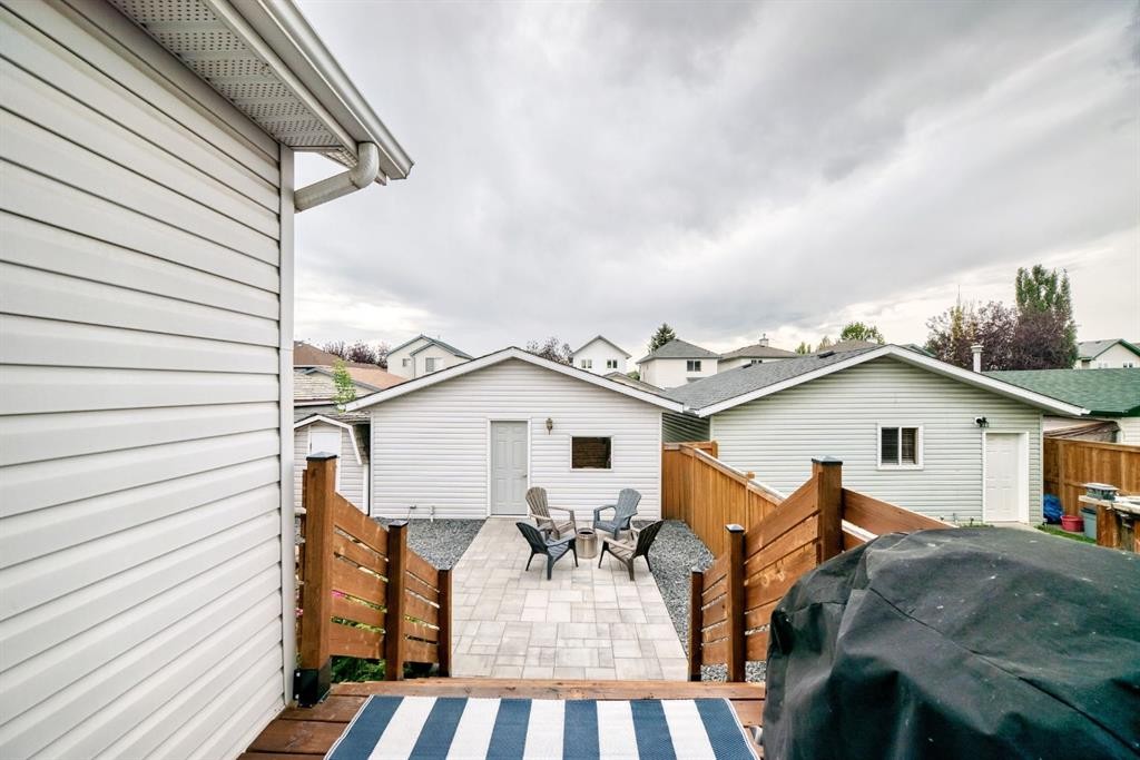 193 Mt Aberdeen Circle Se, Calgary, AB