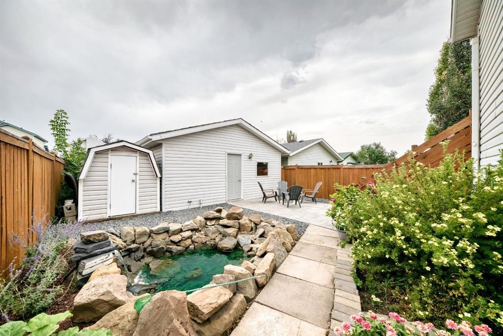 193 Mt Aberdeen Circle Se, Calgary, AB
