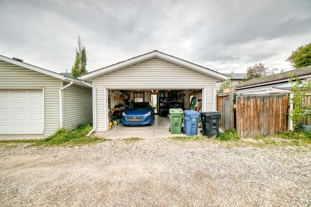 193 Mt Aberdeen Circle Se, Calgary, AB