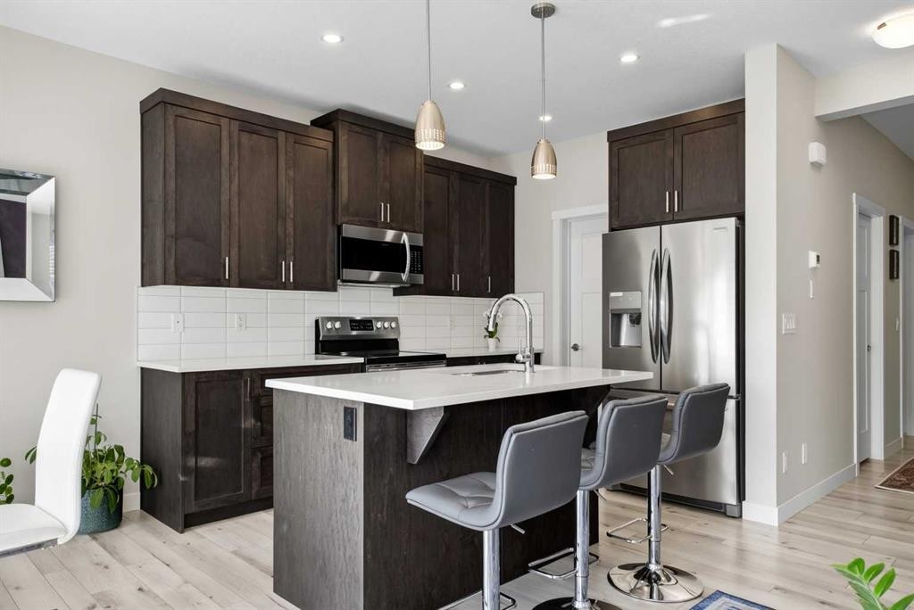 1209 Copperfield Boulevard Se, Calgary, AB
