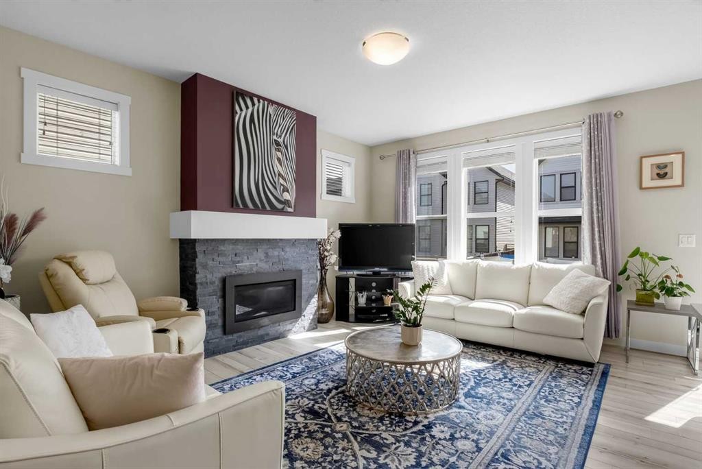 1209 Copperfield Boulevard Se, Calgary, AB