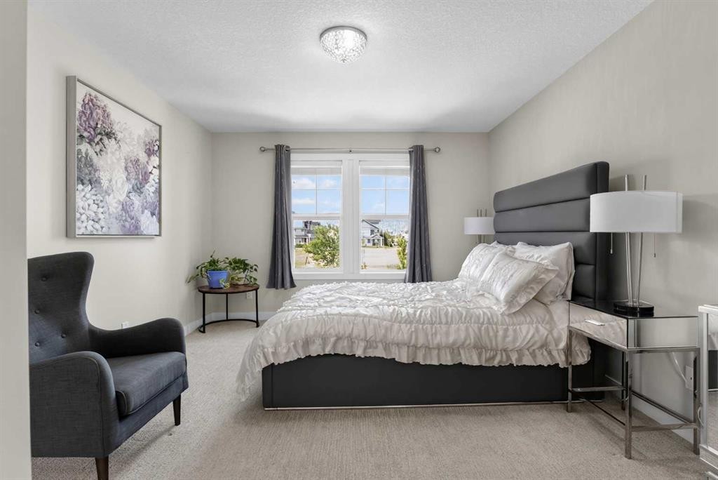 1209 Copperfield Boulevard Se, Calgary, AB