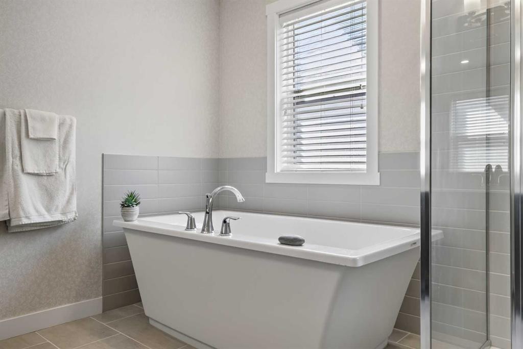 1209 Copperfield Boulevard Se, Calgary, AB