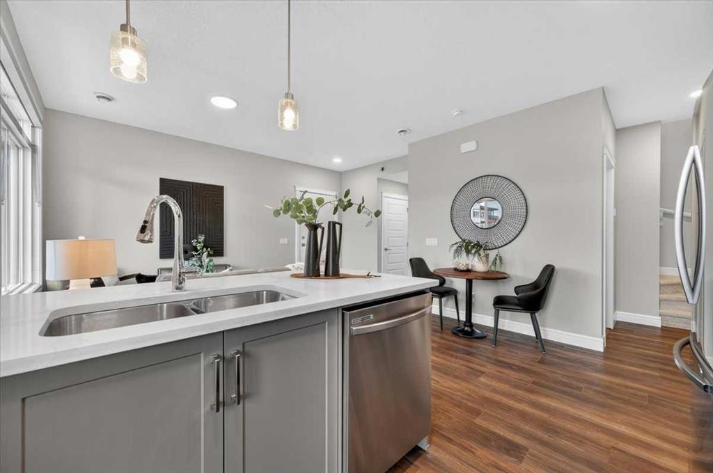 207-414 Seton Passage Se, Calgary, AB