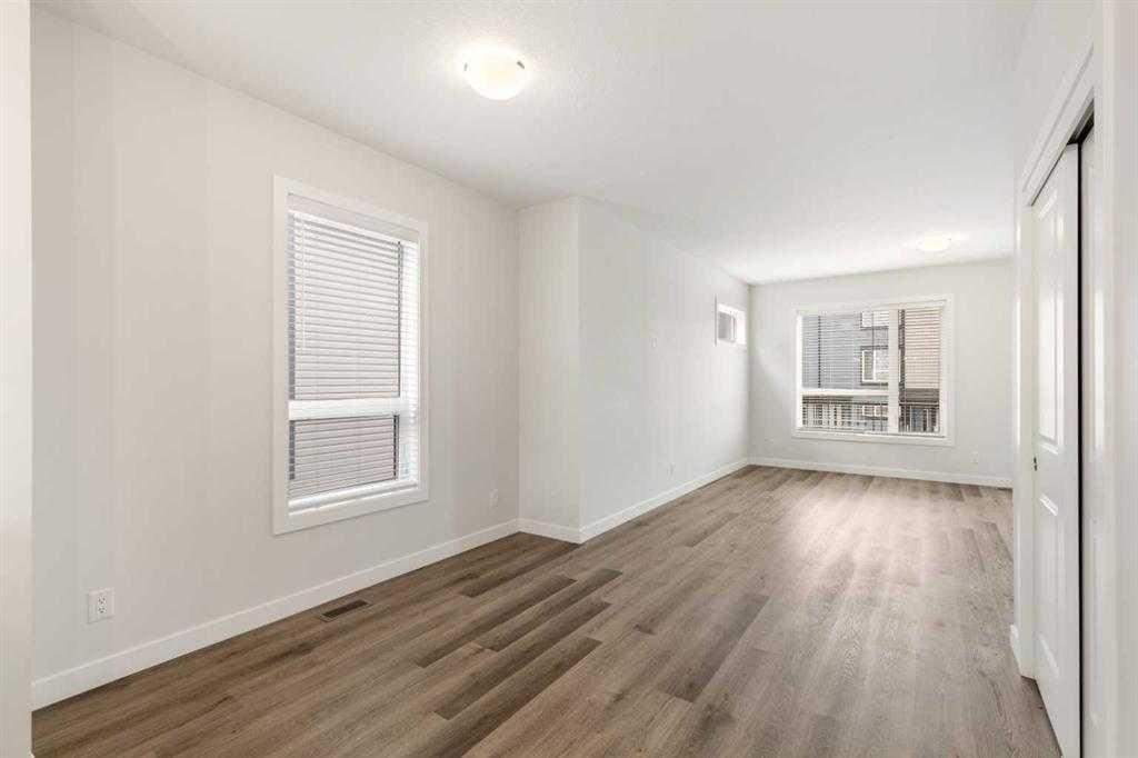 30 Evanscrest Park Nw, Calgary, AB