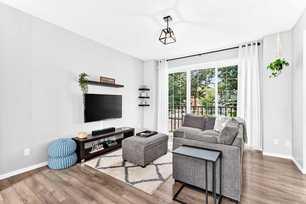 680 Walden Drive Se, Calgary, AB