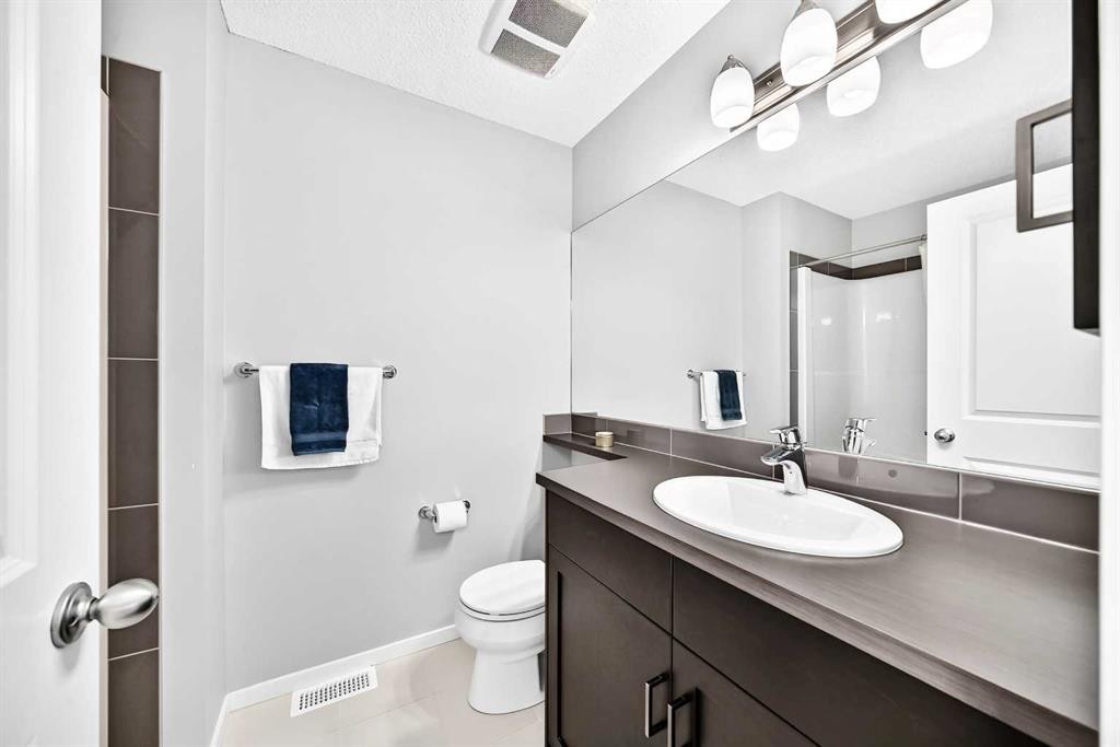680 Walden Drive Se, Calgary, AB