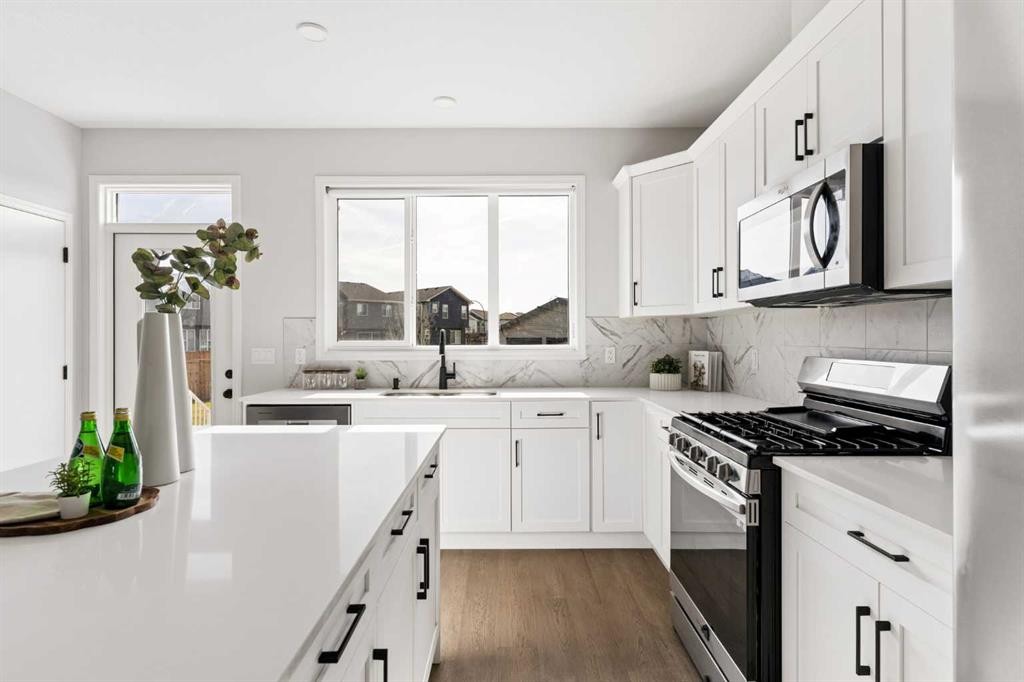 76 Seton Row Se, Calgary, AB
