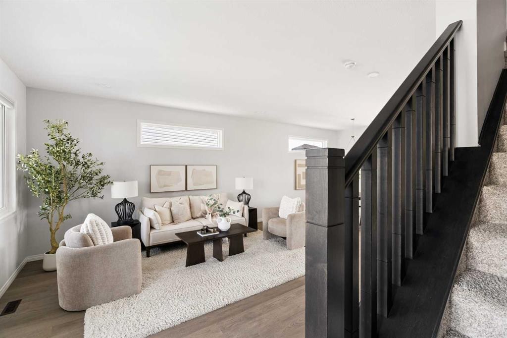 76 Seton Row Se, Calgary, AB