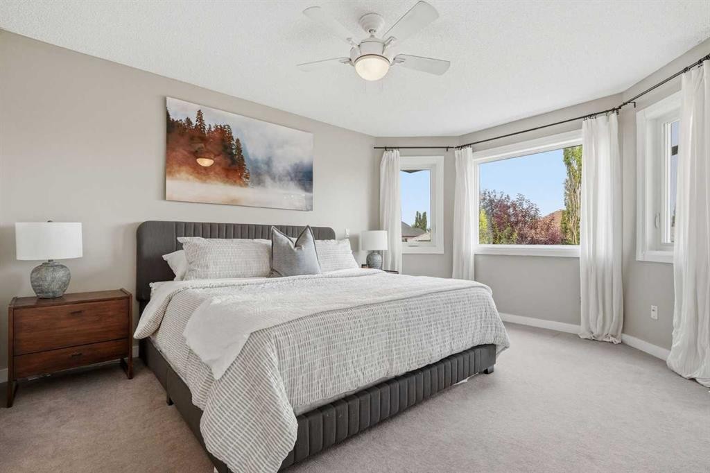 321 Douglas Ridge Circle Se, Calgary, AB