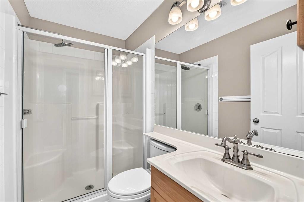 22 Cramond Crescent Se, Calgary, AB