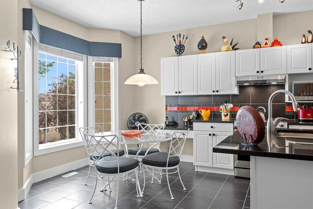 87 Hamptons Link Nw, Calgary, AB
