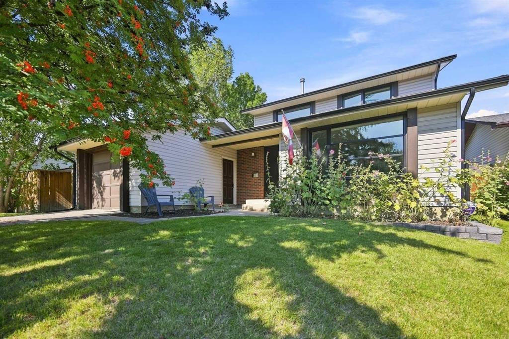 267 Brookgreen Drive Sw, Calgary, AB