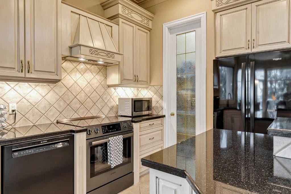 4592 Hamptons Way Nw, Calgary, AB