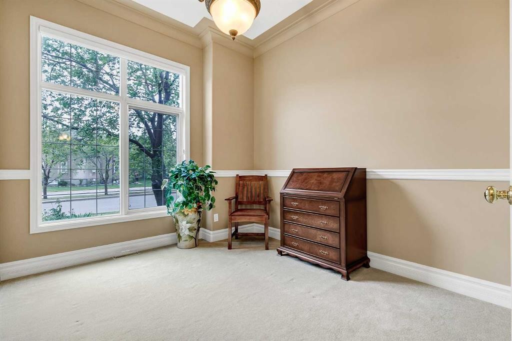 4592 Hamptons Way Nw, Calgary, AB