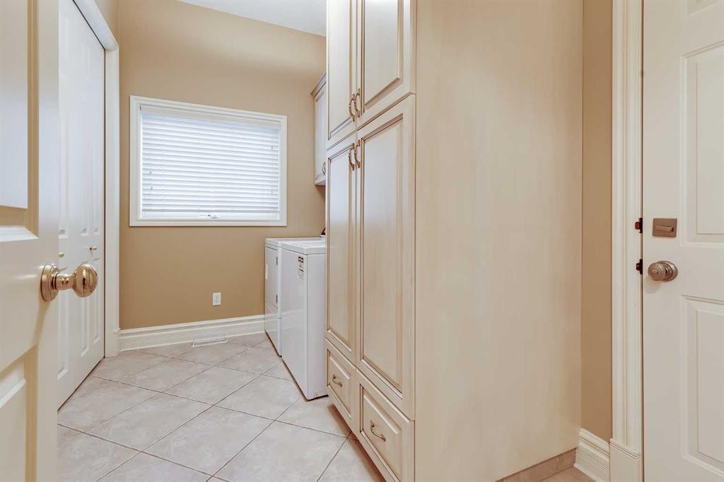 4592 Hamptons Way Nw, Calgary, AB