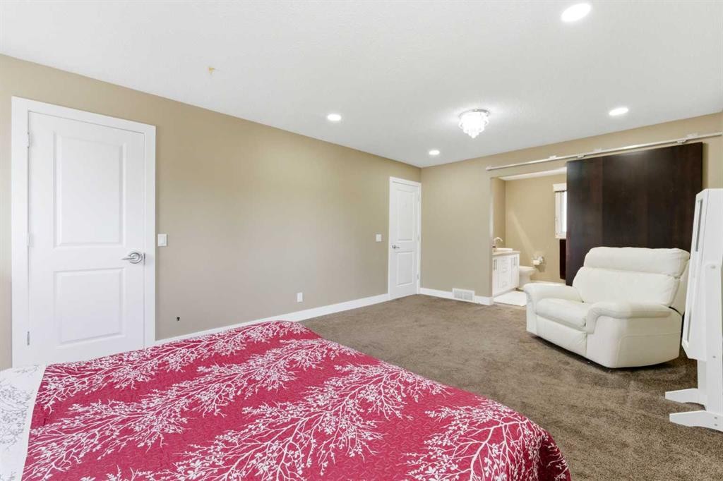 36 Varsity Estates Court Nw, Calgary, AB