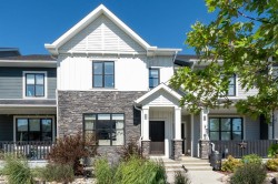 44 D'arcy Boulevard Okotoks, AB T1S 5S7