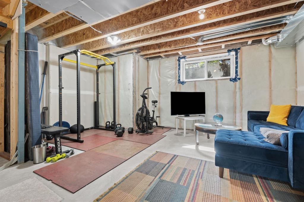 44 D'Arcy Boulevard, Okotoks, AB - Indoor Photo Showing Basement