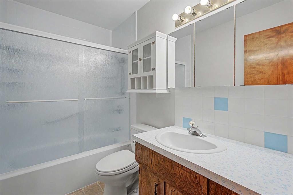163 Lake Sylvan Close Se, Calgary, AB