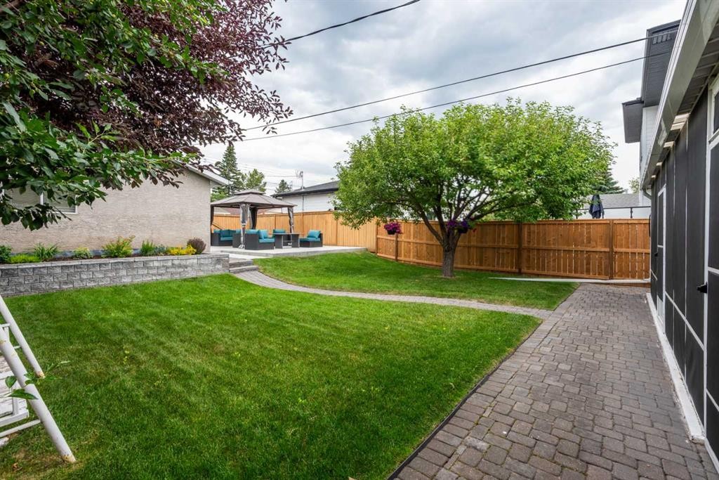 163 Lake Sylvan Close Se, Calgary, AB