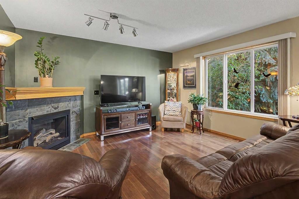 173 Cranfield Green Se, Calgary, AB