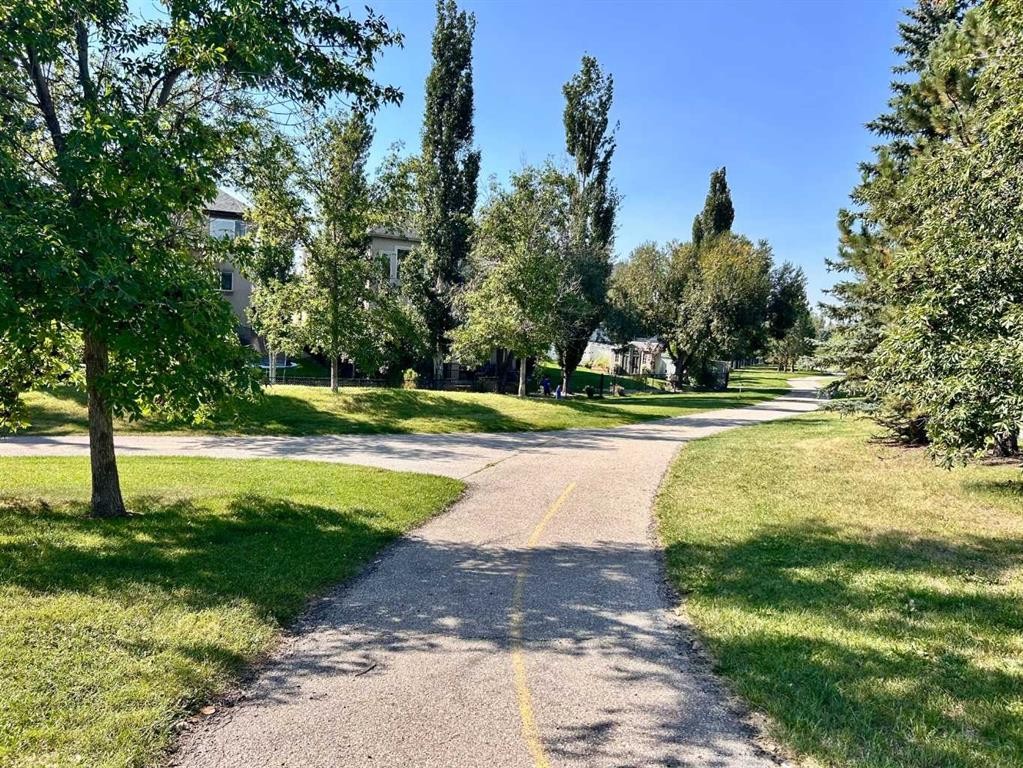 173 Cranfield Green Se, Calgary, AB