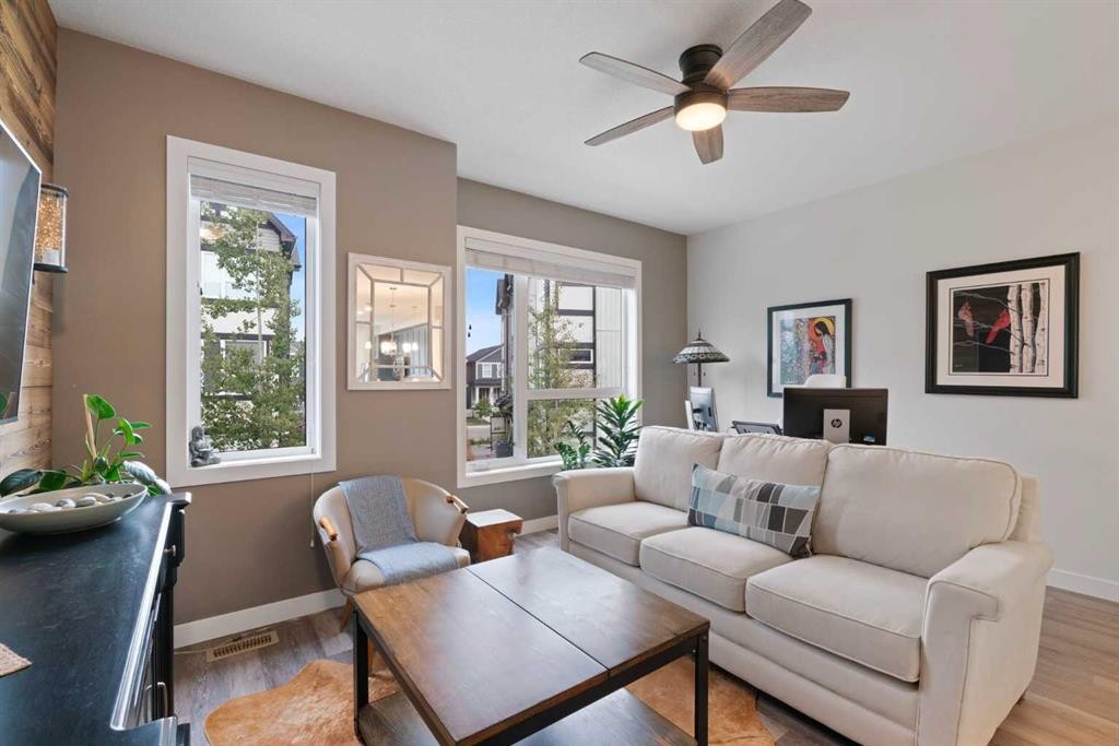 204-15 Evanscrest Park Nw, Calgary, AB