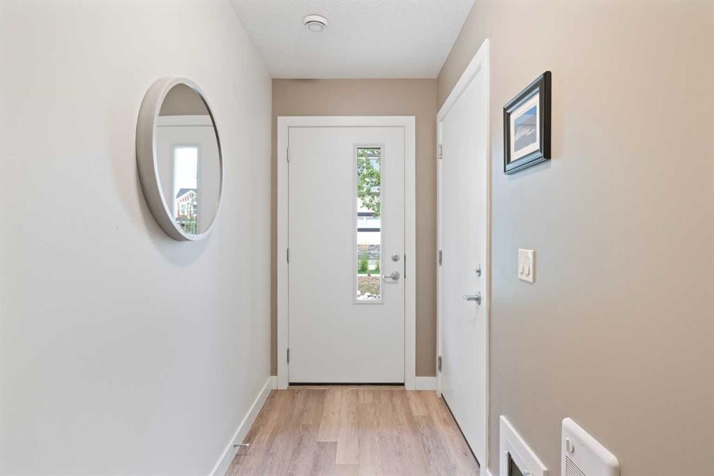 204-15 Evanscrest Park Nw, Calgary, AB
