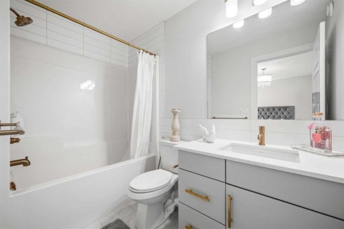 291 Legacy Mount Se, Calgary, AB 