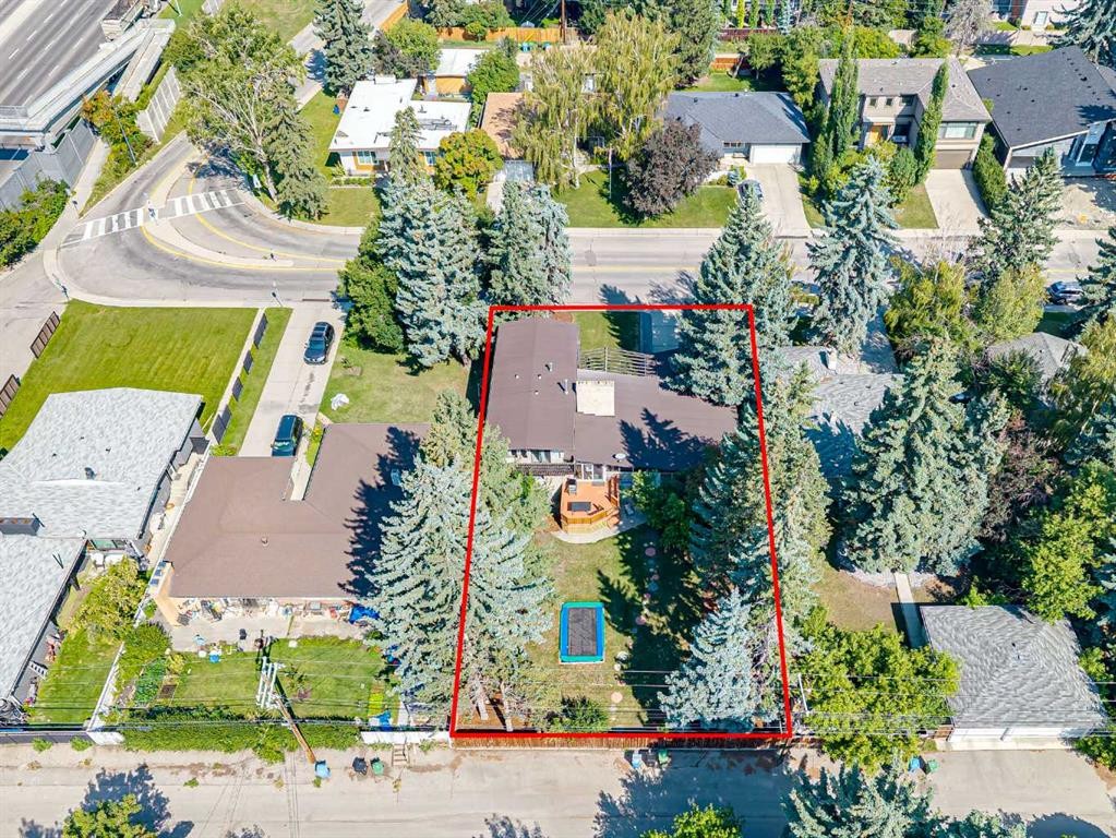 1423 75 Avenue Sw, Calgary, AB