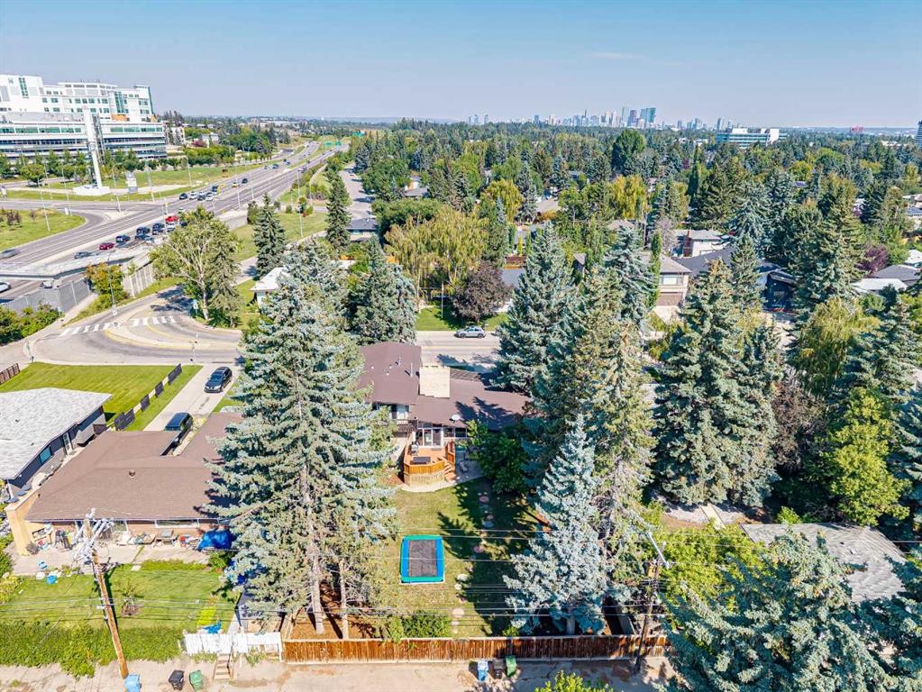 1423 75 Avenue Sw, Calgary, AB