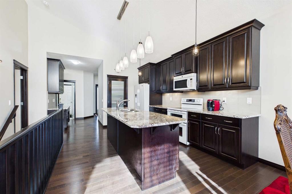 211 Valley Pointe Place Nw, Calgary, AB