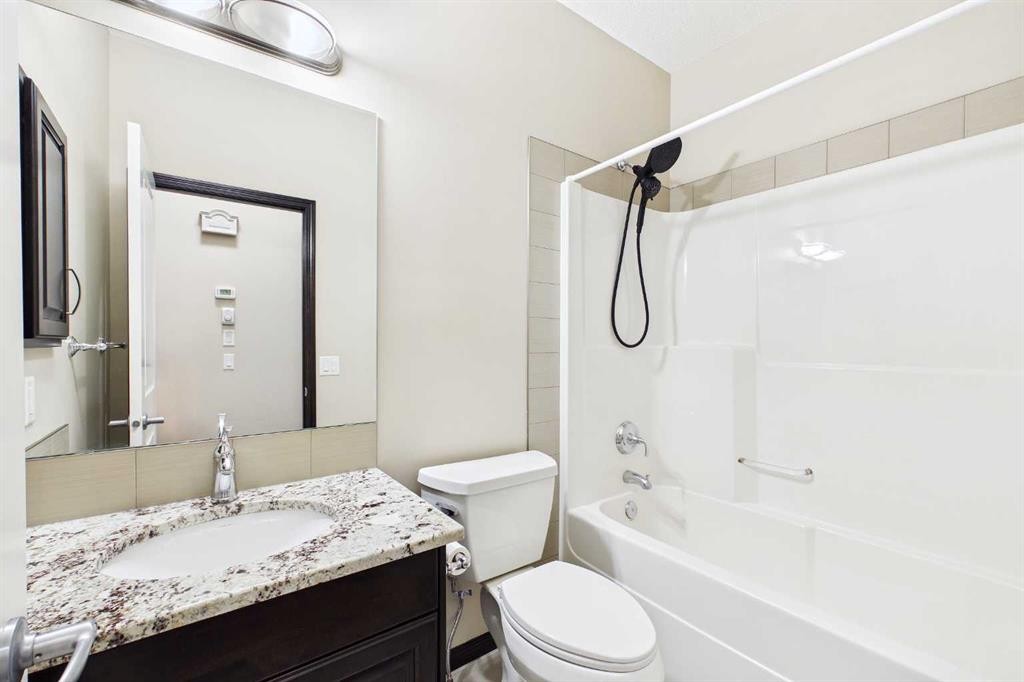 211 Valley Pointe Place Nw, Calgary, AB