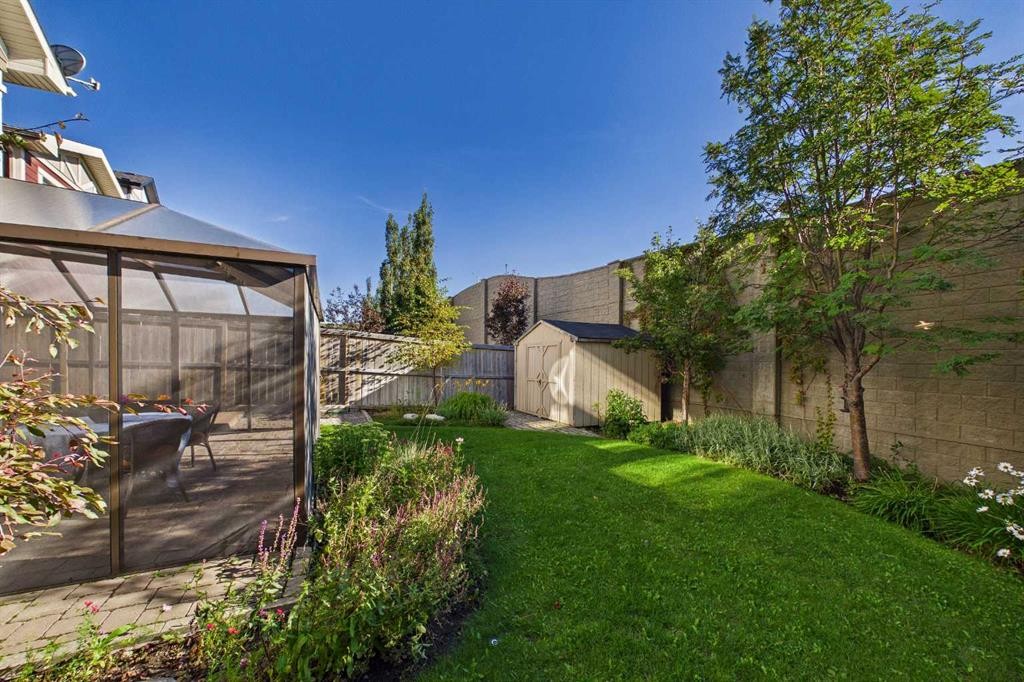 211 Valley Pointe Place Nw, Calgary, AB