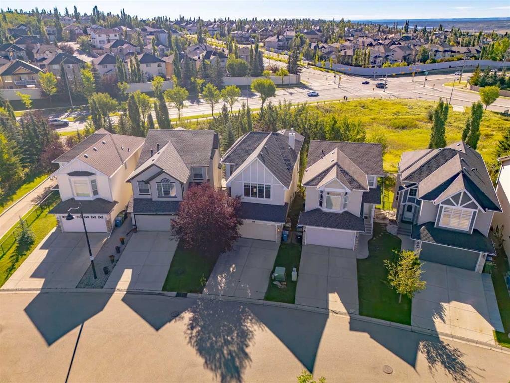 102 Springborough Point Sw, Calgary, AB