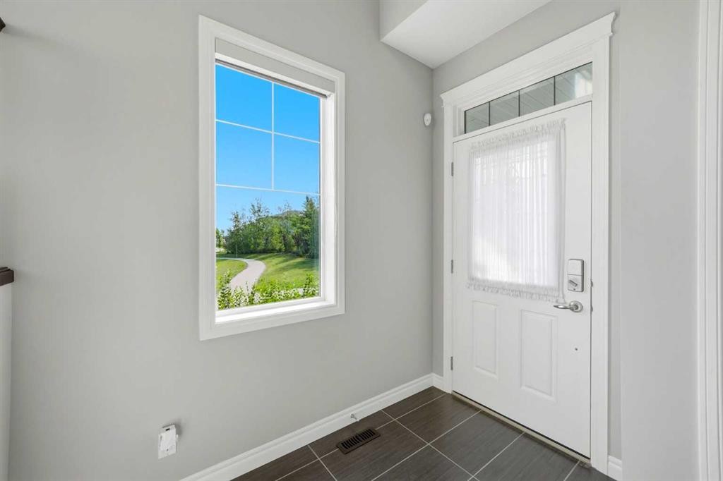 141 Evanspark Gardens Nw, Calgary, AB