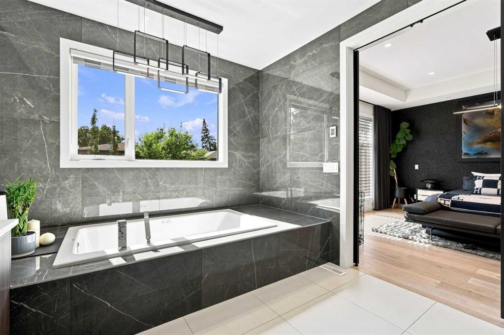 421 29 Avenue Ne, Calgary, AB