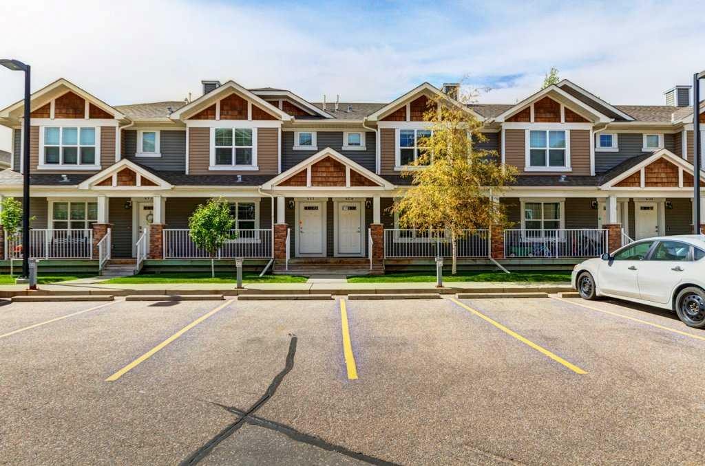 409 Cranberry Park Se, Calgary, AB